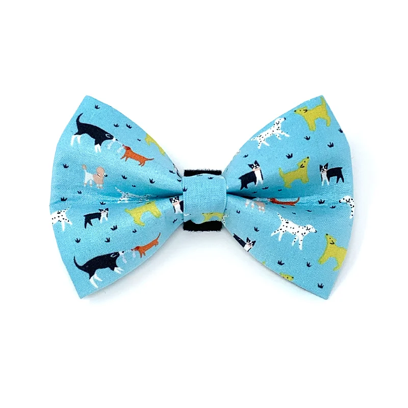 - ​​Christmas pet Christmas clothingFido Dog Bow Tie