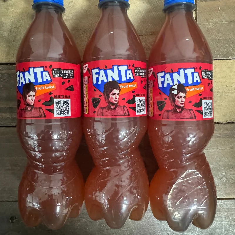 - Parrot climbing and standing wooden frame6x Fanta Fruit Twist Bottles (6x500ml)