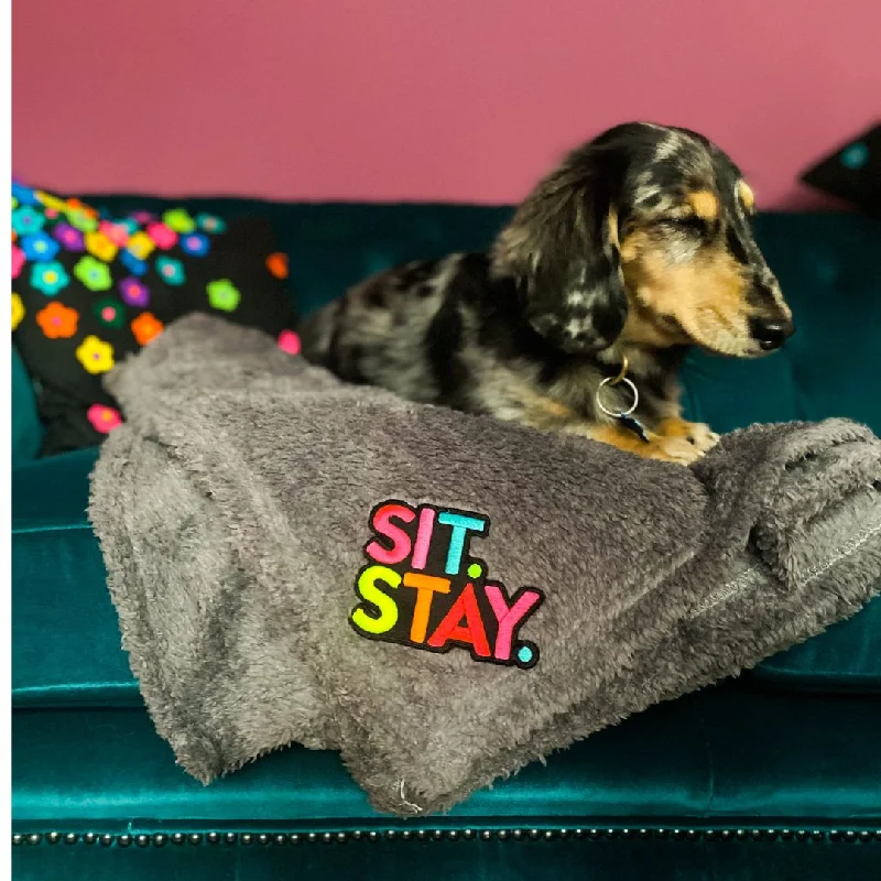 - Organic cotton dog bibs'Sit Stay' Fleece Dog Blanket | Grey with Slogan Embroidery - Organic cotton dog bibs'Sit Stay' Fleece Dog Blanket | Grey with Slogan Embroidery