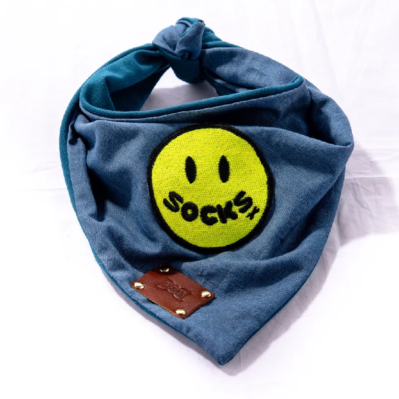 - Automatic temperature adjustment cat bedDoggy Smile Dog Bandana Neckerchief - SOCKS