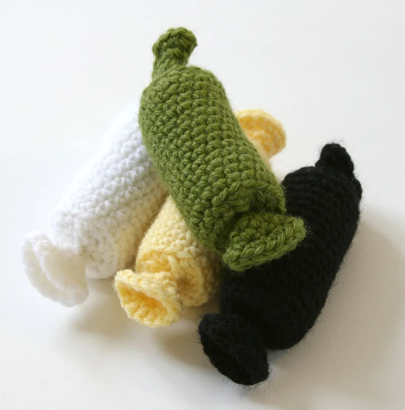 - Pet smart GPS locatorRoll Candy Pattern (Crochet)