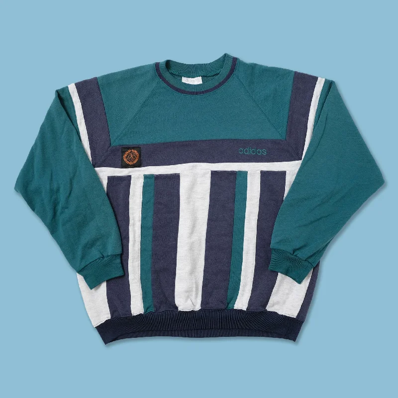 - Pregnant cat delivery room warming boxVintage adidas Sweater Large / XLarge